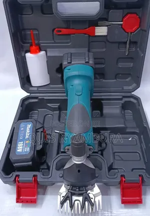 Makita Cordless Sheep Clipper