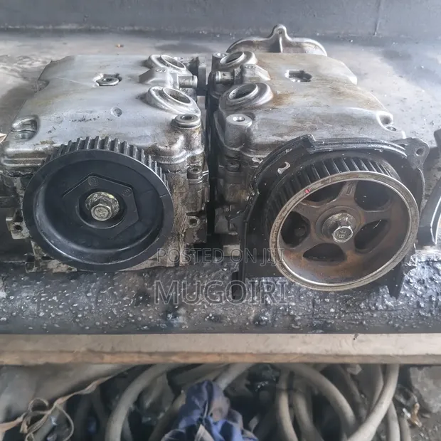 Subaru EJ20 Cylinder Head - 1
