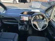 Toyota Voxy X 2WD 7-Seater 2019 Nyeupe - 5