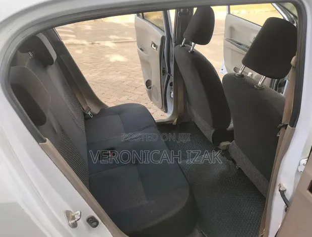 Daihatsu Mira 2016 Pearl - 1