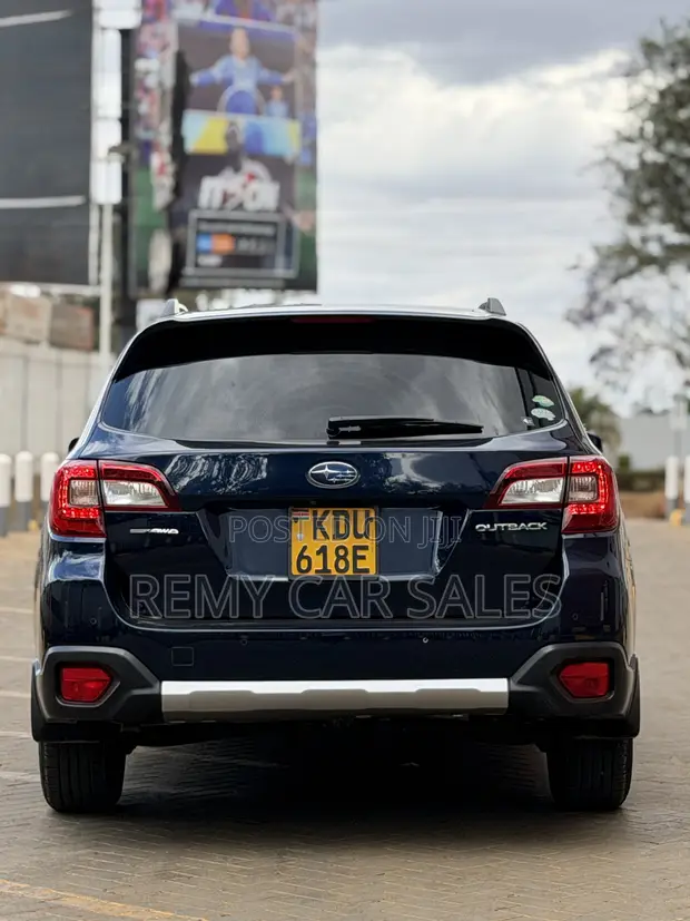 Subaru Outback 2018 Blue - 1