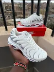 Nike Air Max Plus TN Nyeupe Zambarau - 2