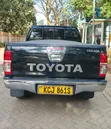 Toyota Hilux Double Cab 2010 - 1