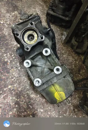 Toyota Noah Voxy Rear Differential