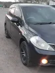 Nissan Tiida 2008 Nyeusi - 3