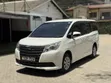 Toyota Noah 2017 Nyeupe - 2