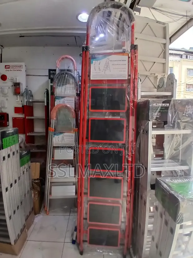 7-Step Steel Stepladder - 1