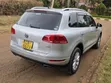 Volkswagen Touareg 2011 Silver - 2