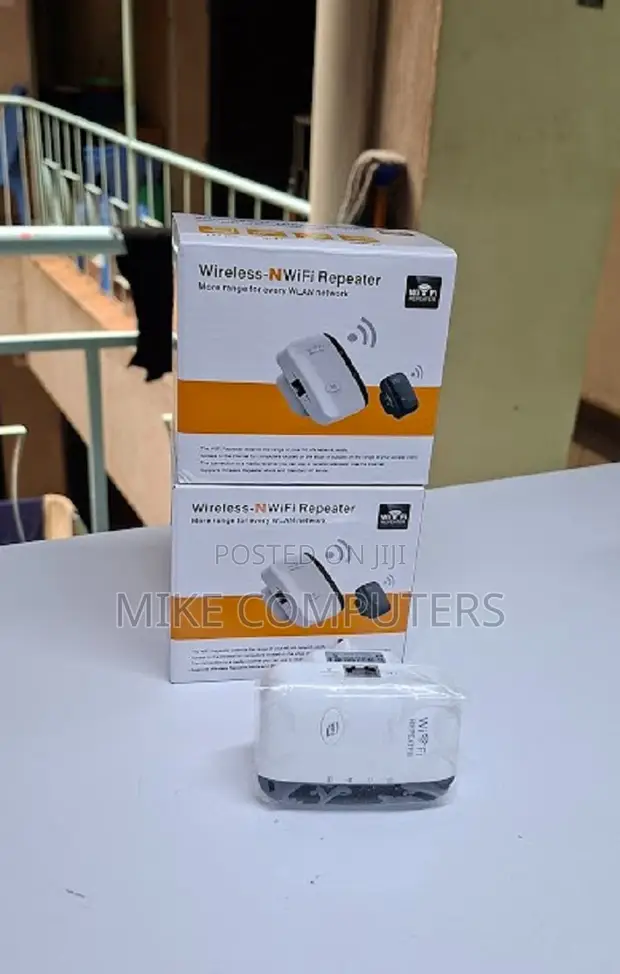 Mobile WiFi Repeater Extender 300Mbps - 1