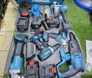 Makita Cordless Power Tool Combo Kit - Mpya Kabisa