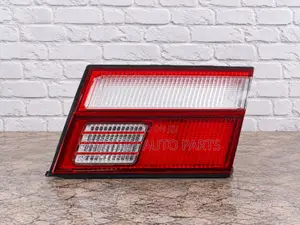 Depo Back Lamp kwa Nissan Sunny B14 (1998-1999)