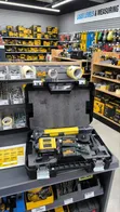 DeWalt 16-Line 360° Self-Leveling Green Beam Laser Level Kit - 1