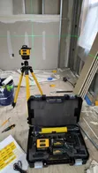 DeWalt 16-Line 360° Self-Leveling Green Beam Laser Level Kit - 2