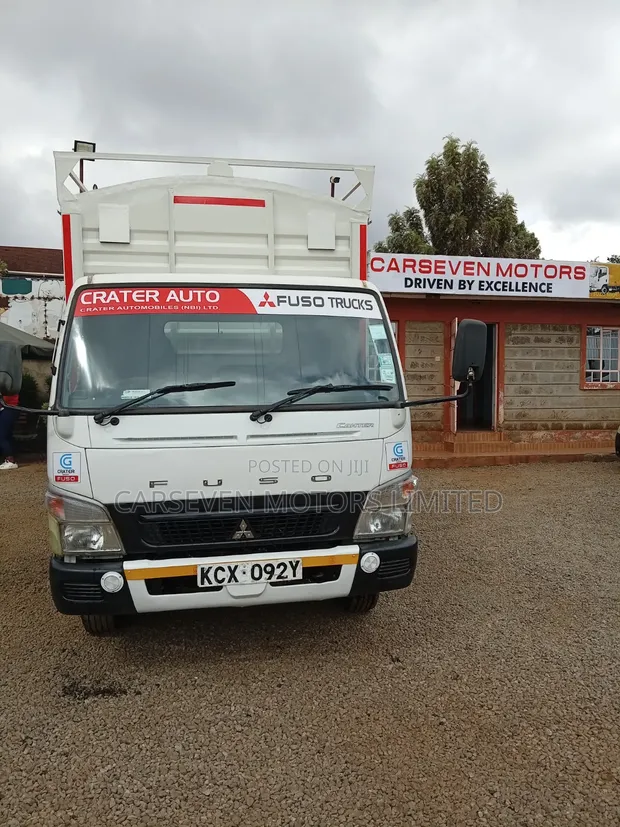 Mitsubishi Fuso Canter 2019 White - 1