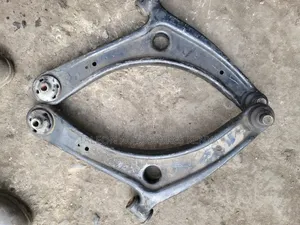 Mitsubishi Outlander Lower Control Arm (Iliyoisha Matumizi)