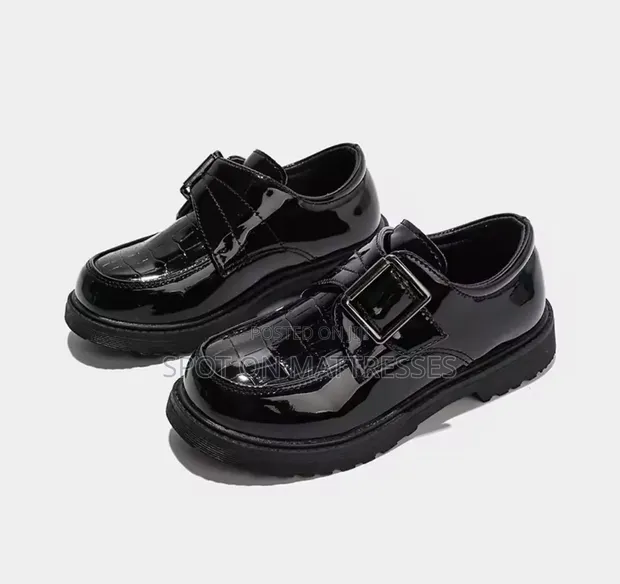 Boys School Shoes Wetlook - Sizes 27-38 - 1