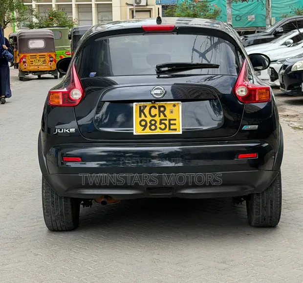 Nissan Juke S 2012 Black - 1