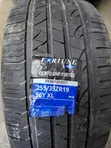 Fortune Viento UHP FSR702 255/35ZR19 Tires - 1