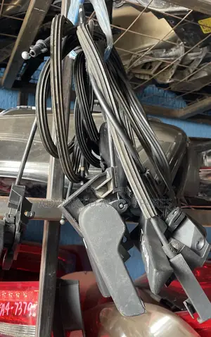 Kifungua Bonnet na Cables za VW Golf (Kitumia)