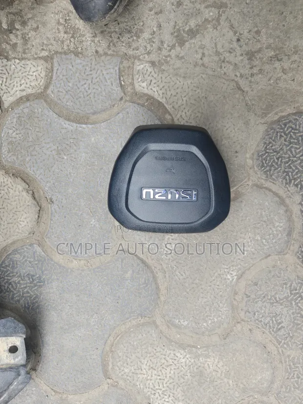 Isuzu MU-X 2018 Airbag ya Steering - 1