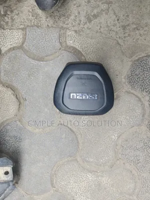 Isuzu MU-X 2018 Airbag ya Steering