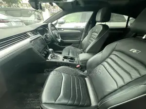 Volkswagen Arteon R-Line 2019 Black