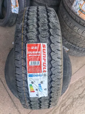 Sunfull 235/65R16C 8PR Tyres