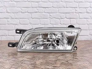 Depo Headlight for Nissan Sunny B14 (1998-1999)