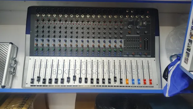 Soundcraft 16 Channel Powered Mixer - 1