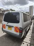 Mazda Bongo 2013 Nyeupe - 1