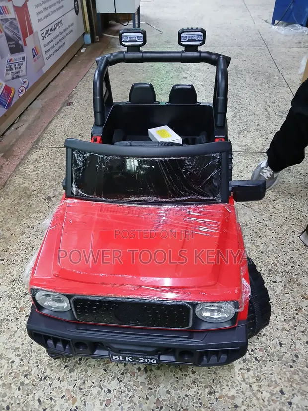 Kids Electric Ride-on Jeep 12V - Red - 1