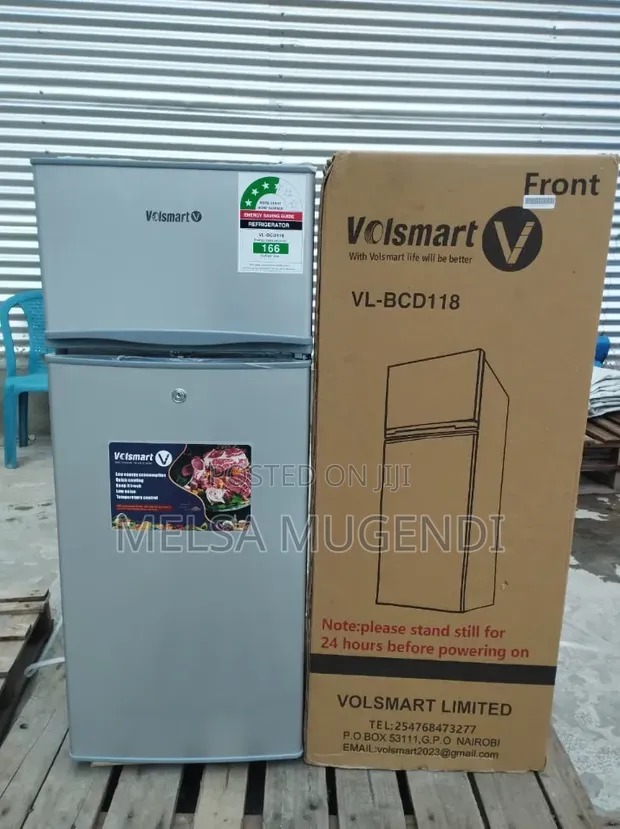 Friji Kompakt ya Fedha ya Volsmart 118L Nyumbani - 1