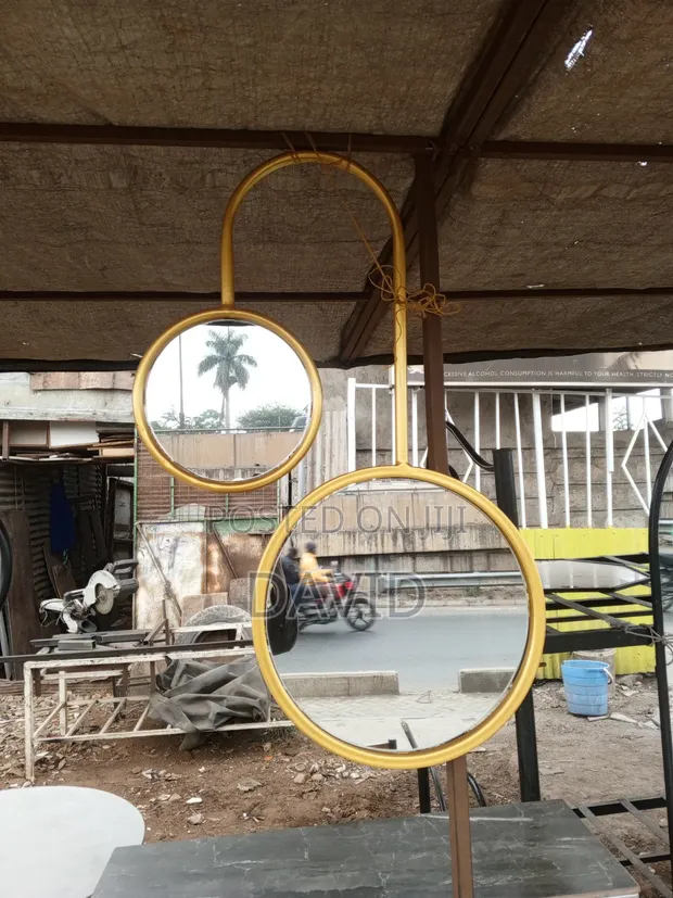Decorative Wall Mirrors - Black Circle - 1