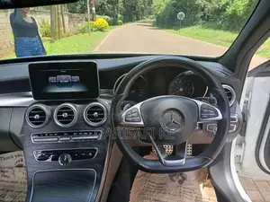 Mercedes-Benz C200 2016 AMG Spec