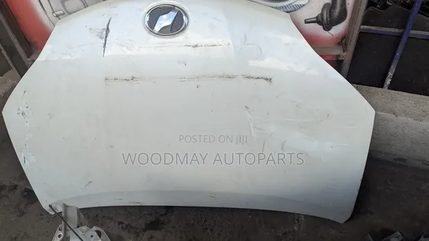 Toyota Wish Bonnet 2010-2015 - 1