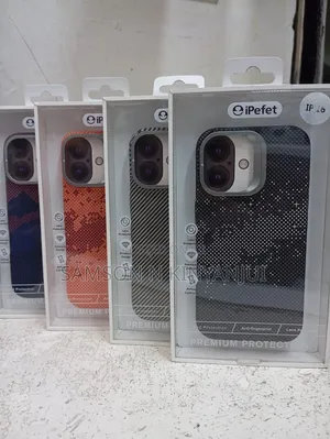 iPhone 16 Carbon Fiber Phone Case
