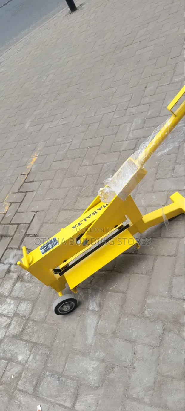 Masalta 420mm Manual Block Splitter - 1