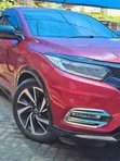 Honda Vezel 1.5 Hybrid RS 2019 Nyeusi - 3