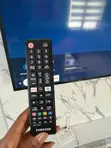 Samsung 43" Full HD Smart TV (5 Series) - 2
