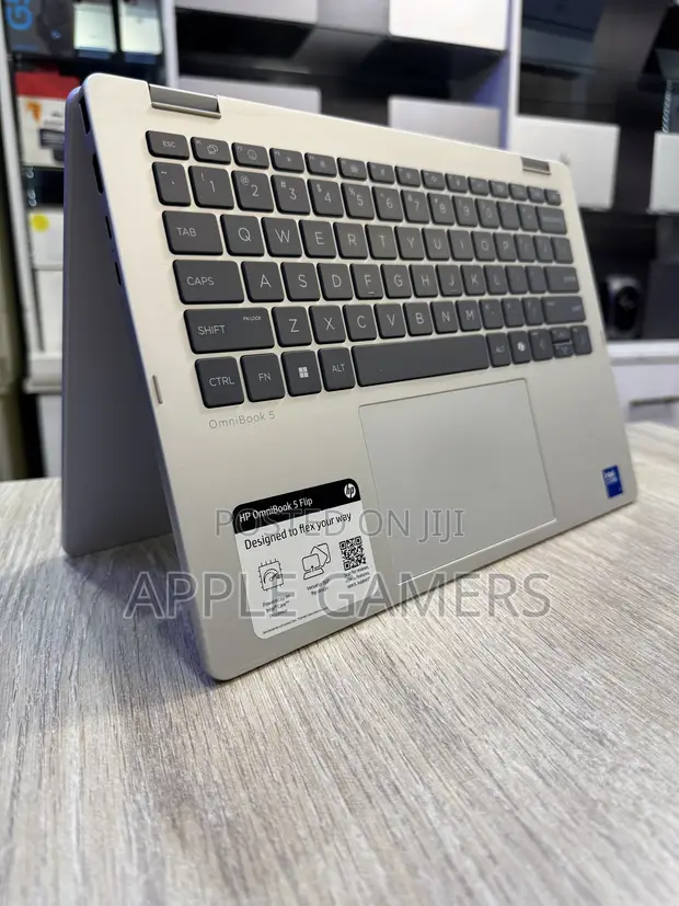 HP OmniBook 5 14" Laptop - Intel Core Ultra 7, 16GB RAM, 512GB SSD - 1