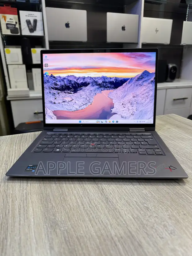 Lenovo ThinkPad X1 Yoga Laptop - 32GB RAM, 512GB SSD - 1
