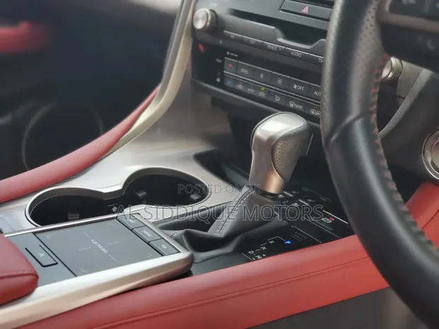 Lexus LX 570 AWD 2019 White - 1