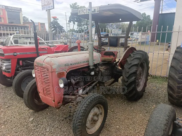 Tractor Massey Ferguson 35x - 1