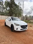Mazda Demio 2015 White - 2