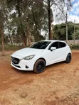 Mazda Demio 2015 White - 3