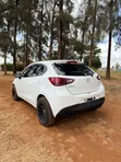 Mazda Demio 2015 White - 4