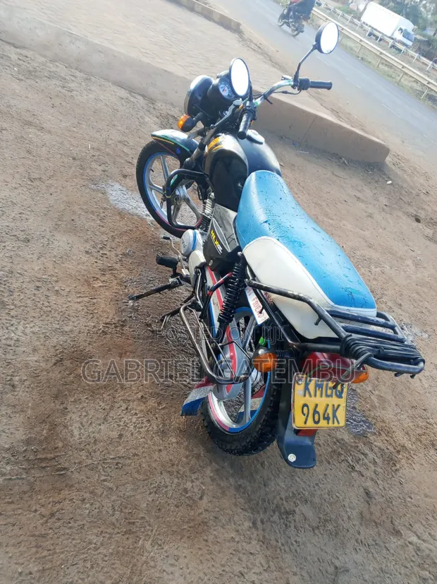 TVS XL 100 2025 Nyeusi - 1