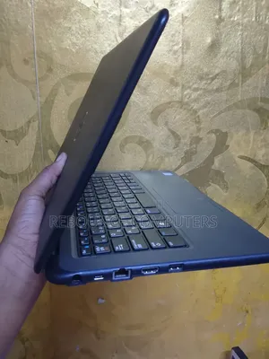 Dell Latitude 3300 Laptop 8GB RAM, Intel Core i5, 256GB HDD