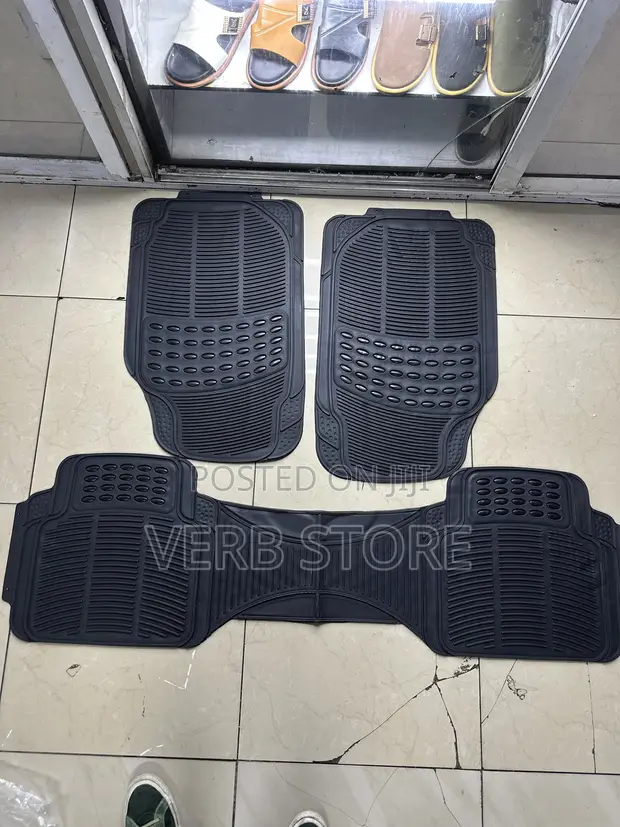 Brand New 5 Seater Cojoined Car Floor Mat - 1