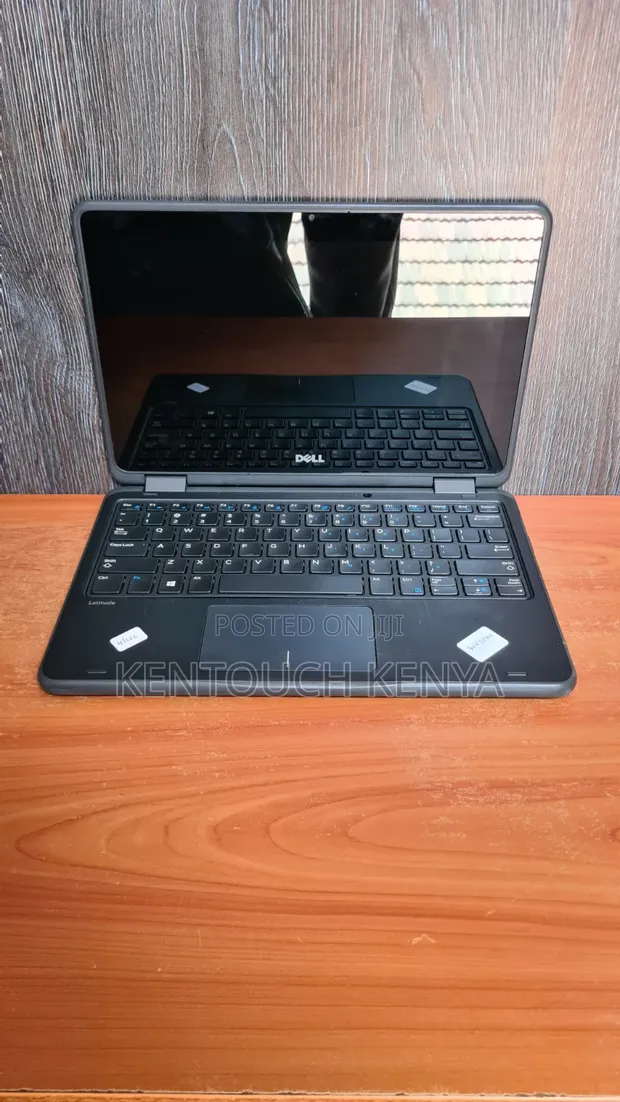 Dell Latitude 3189 Laptop 4GB RAM 128GB SSD - 1